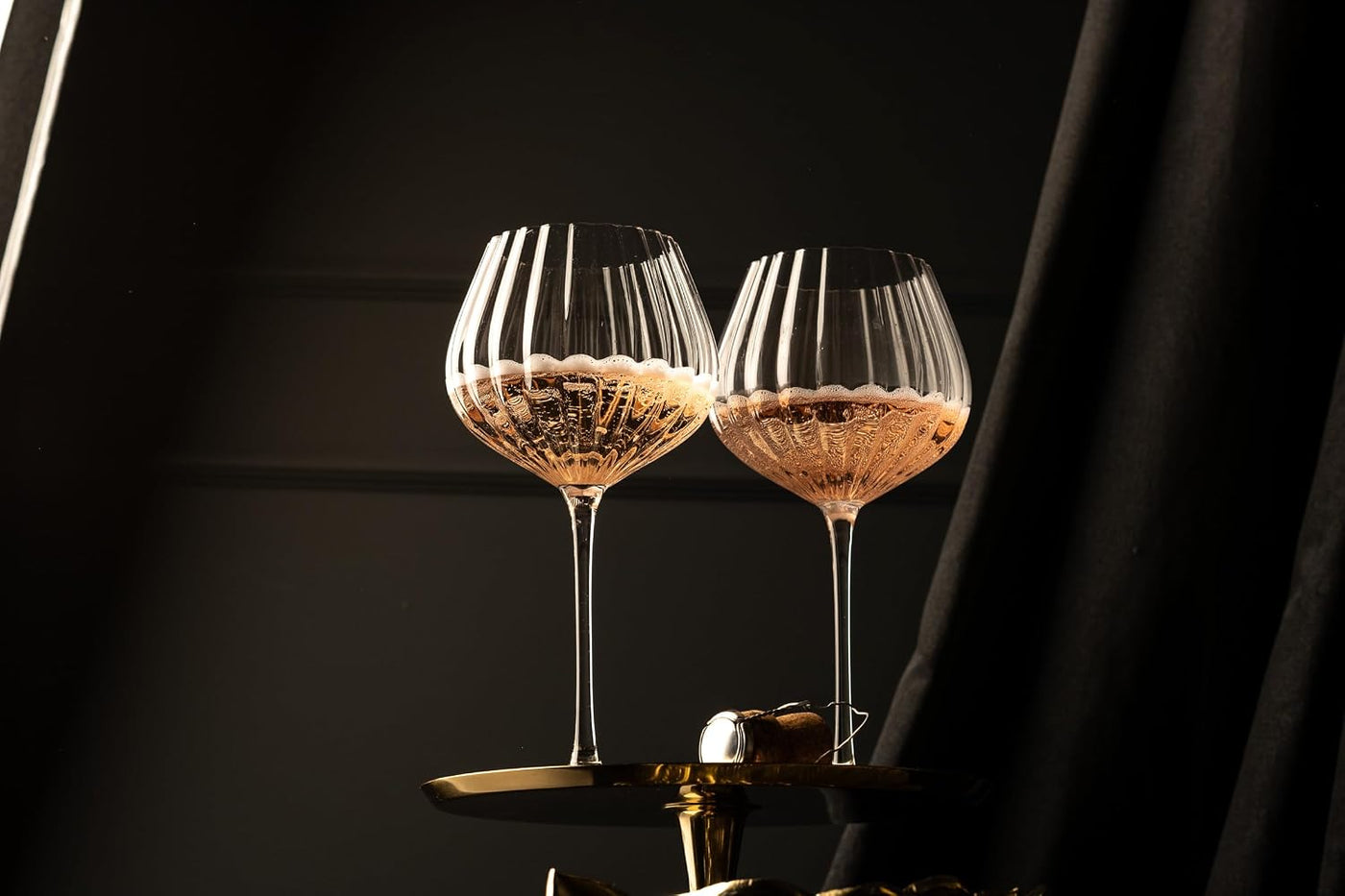 Venus Seashell Balloon Goblet Cocktail Glasses