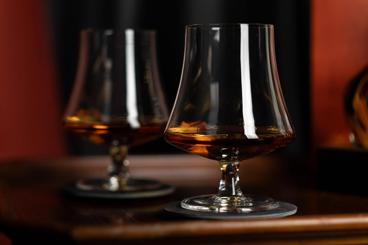 Brandy and Cognac Crystal Snifter Glasses Gift Set of 2 – detail of hand-polished crystal rim