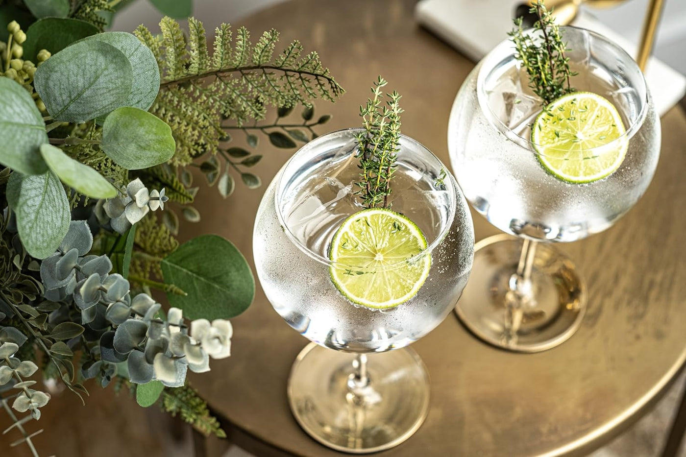 Copa de Balon Spanish Gin Goblet Cocktail Glasses Gift Set of 2 – styled gift moment
